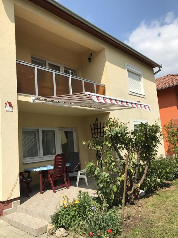 Elvira Apartman ザラカロシュ エクステリア 写真
